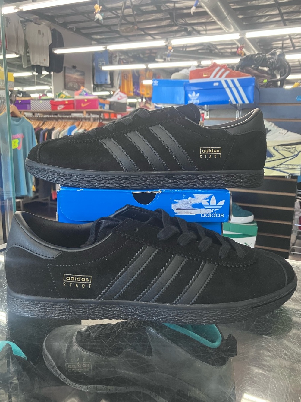 Adidas Stadt Black Carbon Size 11